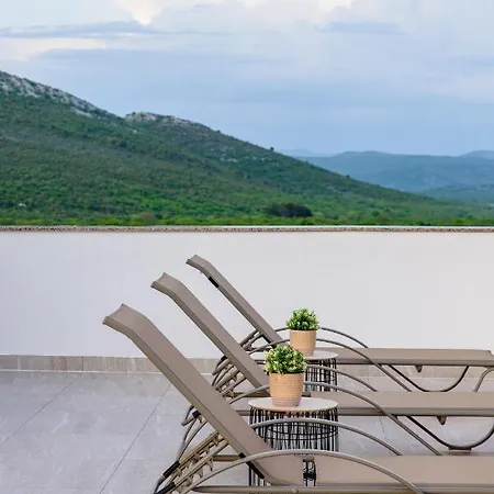 Solis Apartment Prgomet