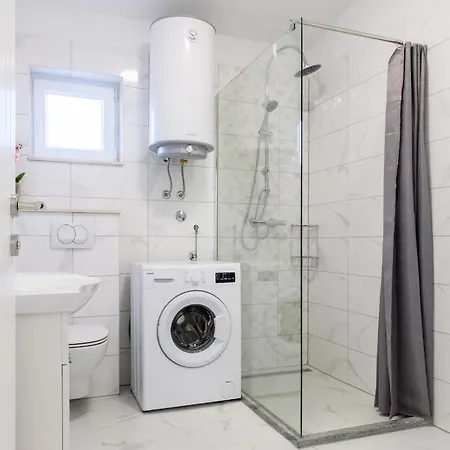 Apartment Solis *