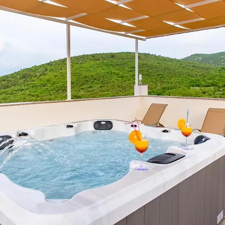 Apartment Solis Prgomet